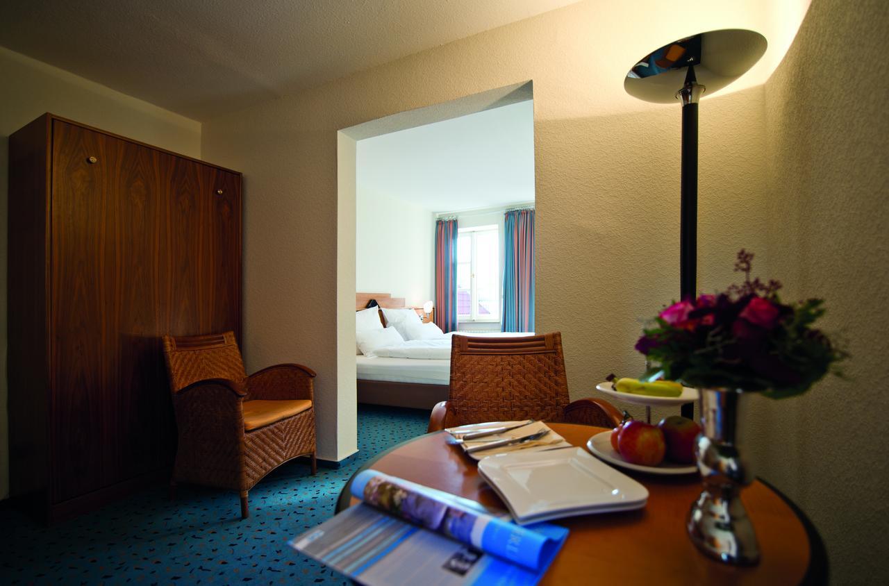 Alt Warburg Hotel Kültér fotó