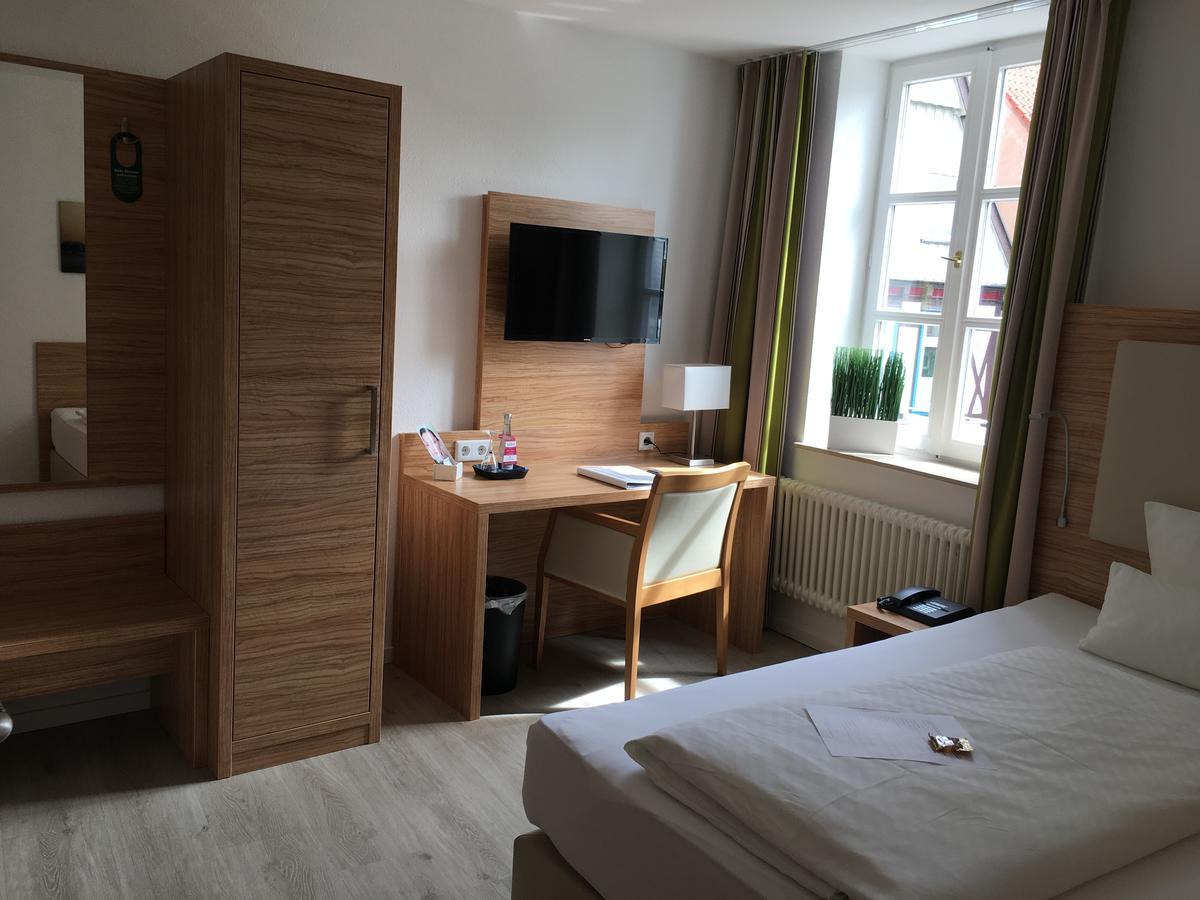 Alt Warburg Hotel Kültér fotó