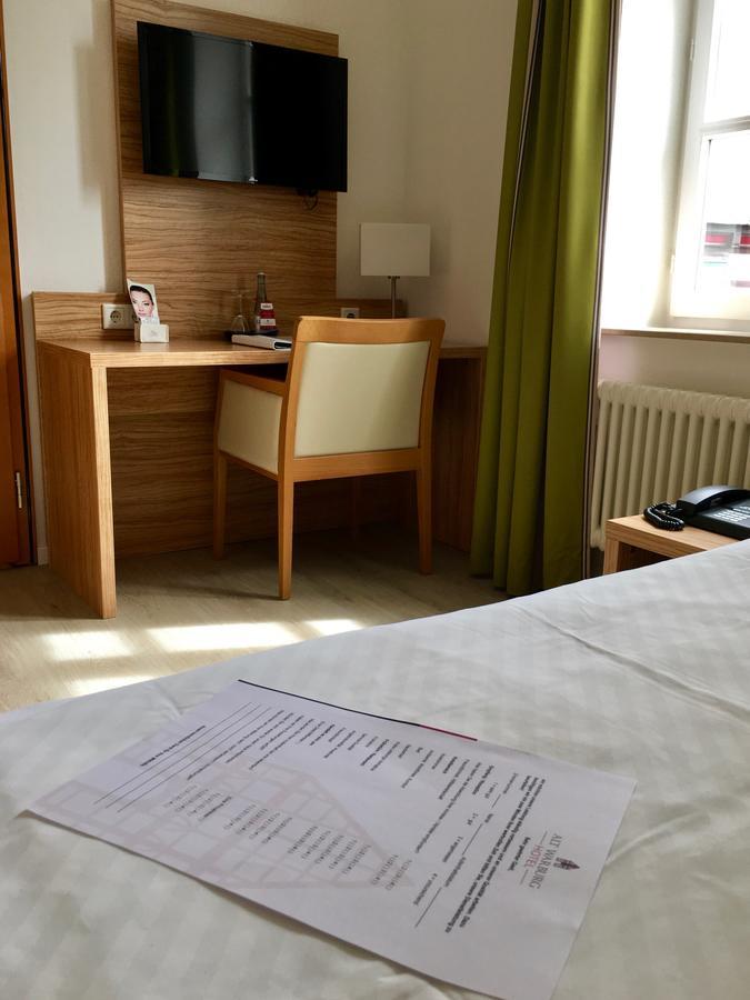 Alt Warburg Hotel Kültér fotó