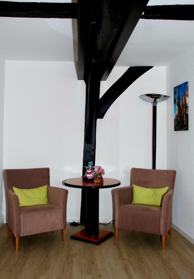 Alt Warburg Hotel Kültér fotó